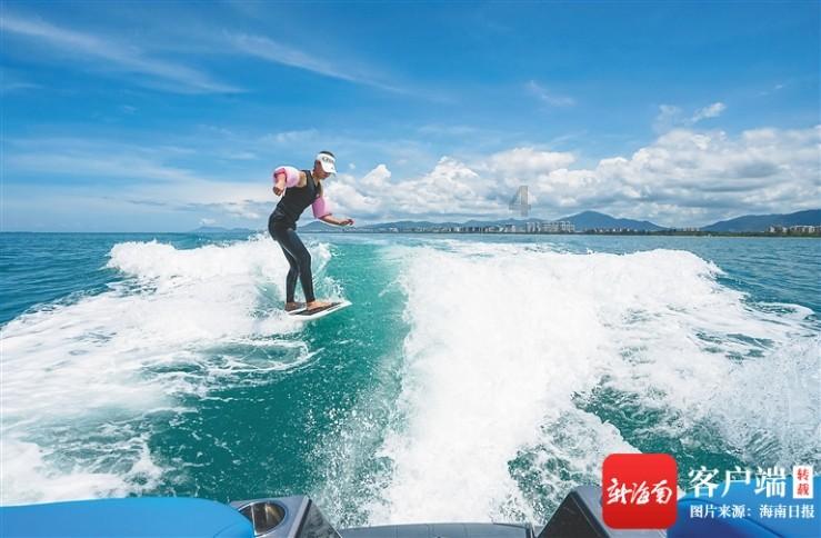喜剧当道,“大片”缺位:春节档或是2024年中国电影缩影